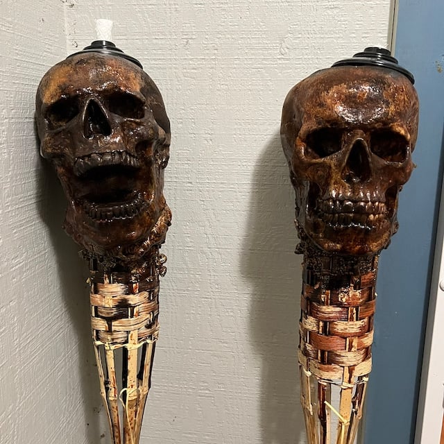 šHandmade Skull Tiki Torch