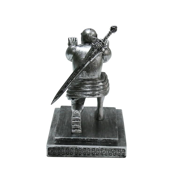 Knight Pen Holder