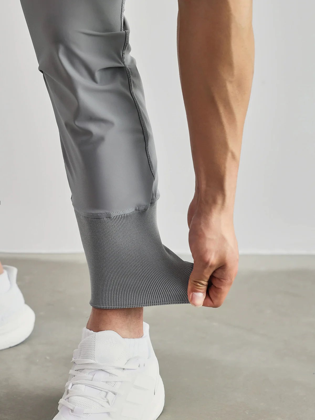 High Rib Cargo Jogger Athletic Pants