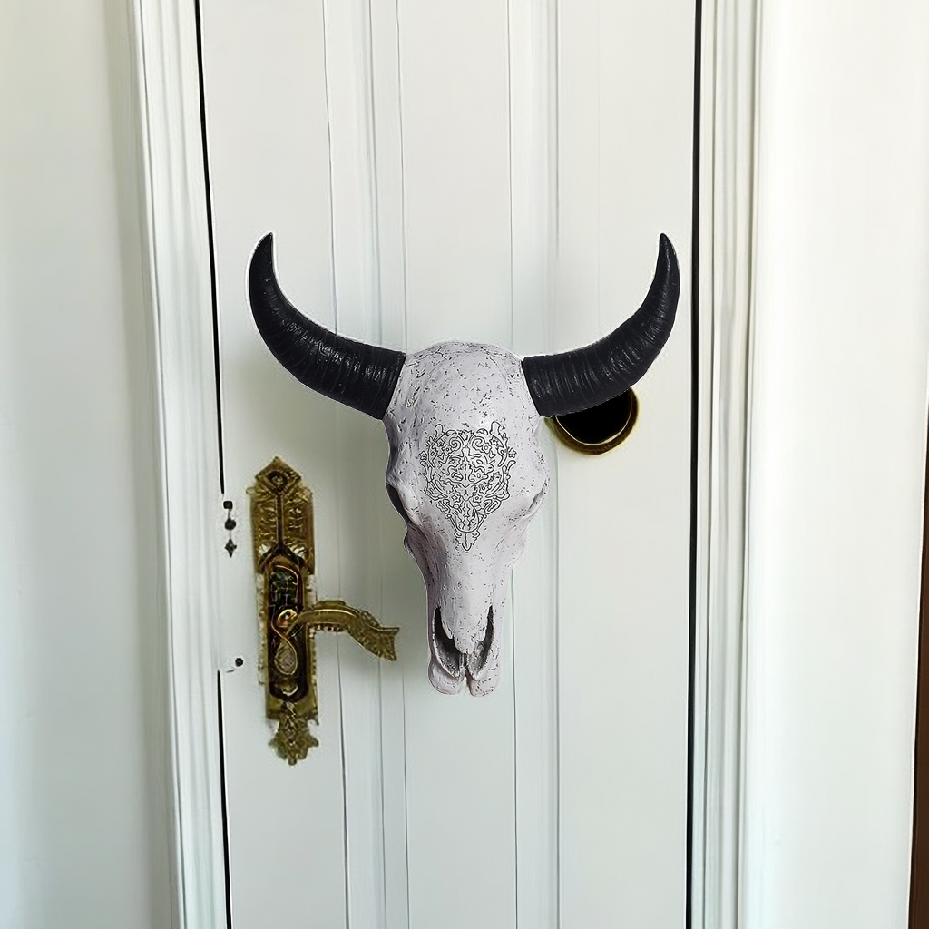 Retro cowhead skull wall hanging