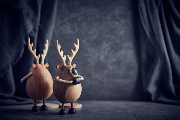 Couple Deer Figurines Wooden Hand Carved Wedding Gifts