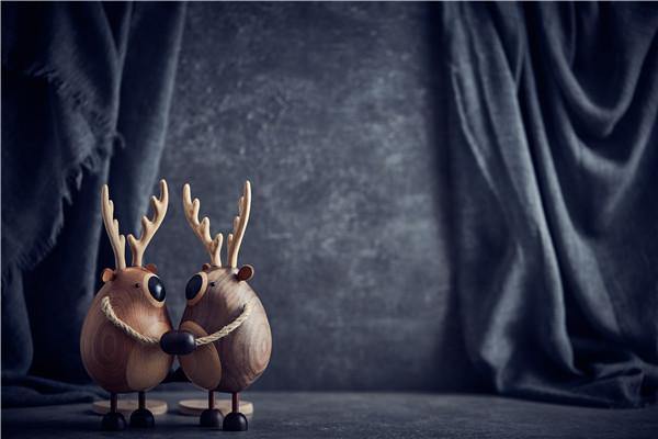 Couple Deer Figurines Wooden Hand Carved Wedding Gifts