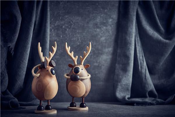 Couple Deer Figurines Wooden Hand Carved Wedding Gifts