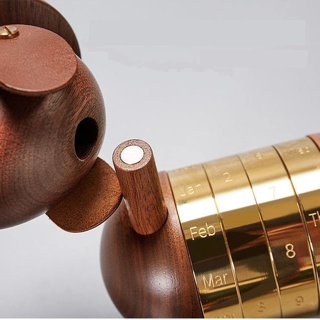 Dog Wooden Calendar Desktop Decoration
