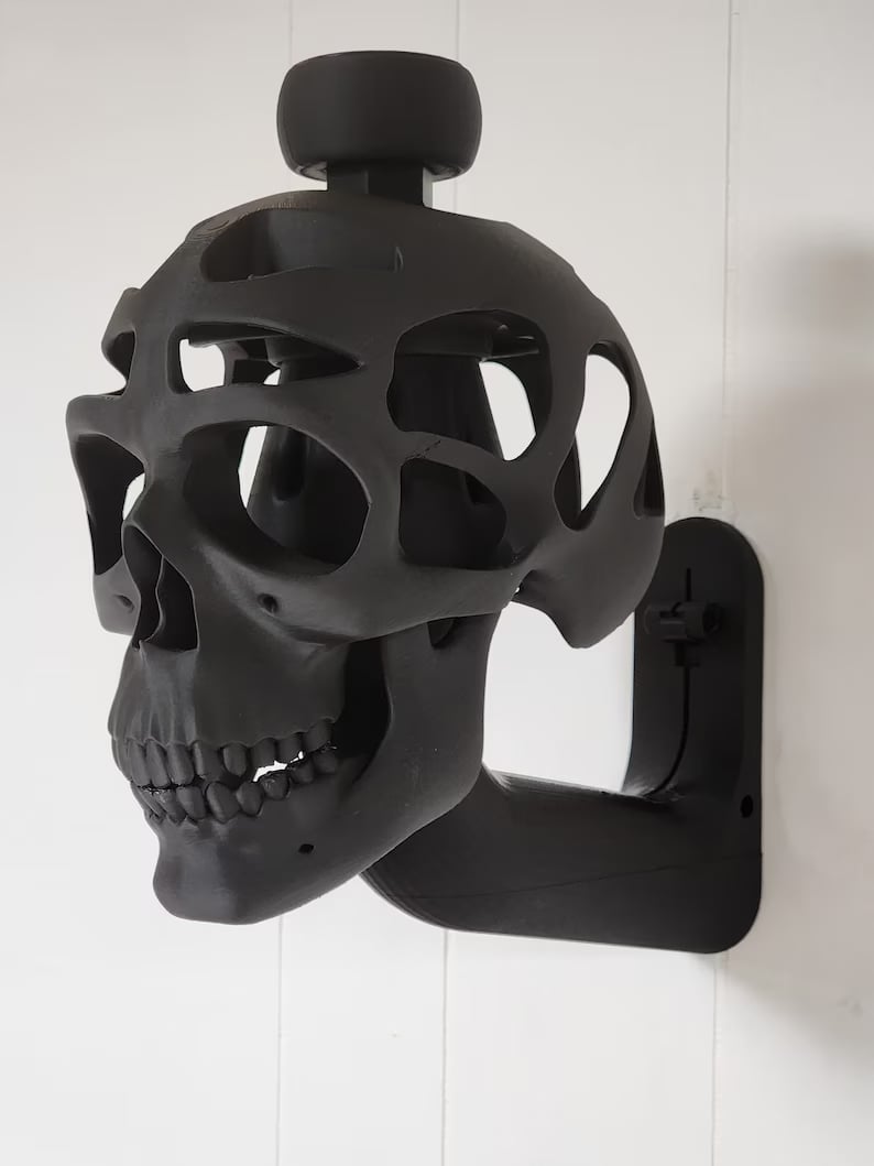 3D Skull Helmet Display Package