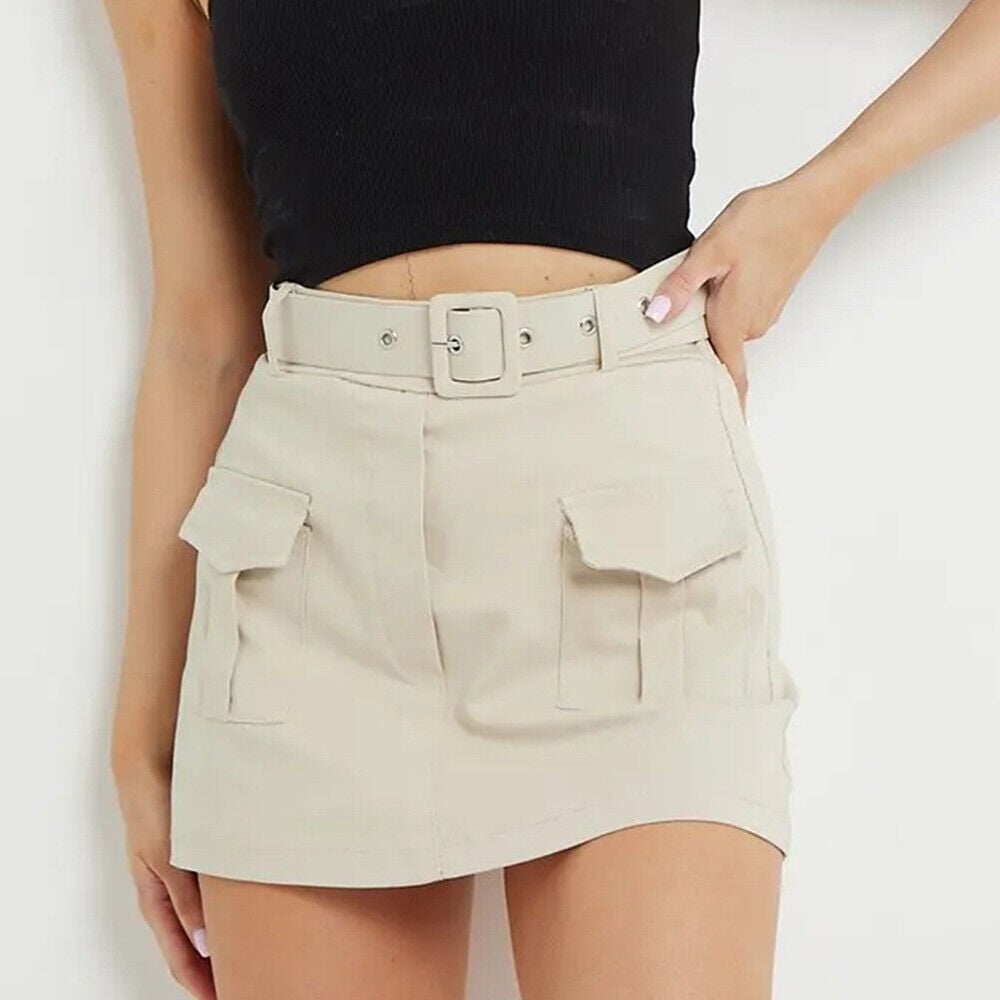 Women's Solid Color Pockets Belt Decor Shorts (Buy 2 Free Shipping)