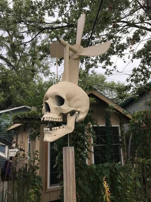 Skull Whirligig - Gothic Garden Decor